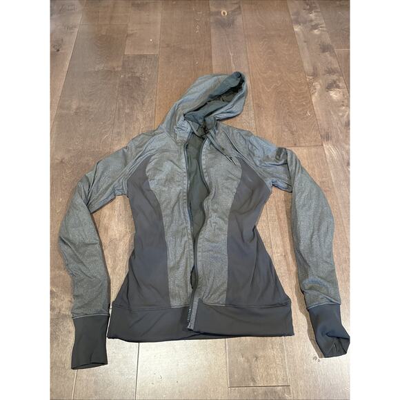 Lululemon Scuba Dance Studio Womens 6 Green Reversible Full Zip Hooded Jacket - Picture 3 of 4